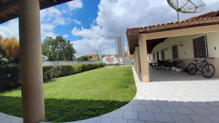 Foto 1 de Casa com 3 Quartos à venda, 660m² em Santa Mônica, Feira de Santana