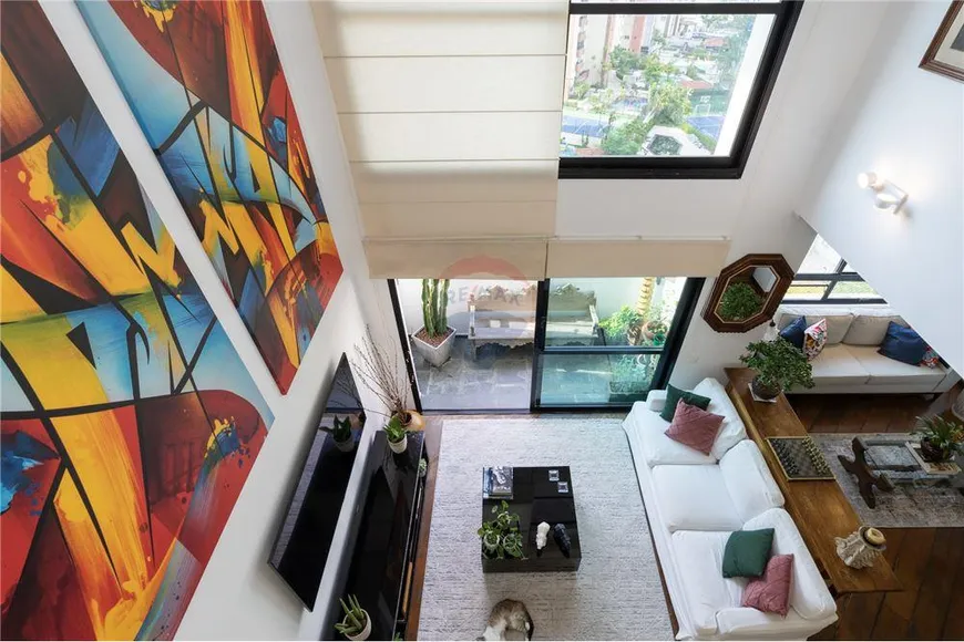 Foto 1 de Apartamento com 3 Quartos à venda, 184m² em Vila Suzana, São Paulo