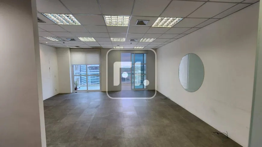 Foto 1 de Sala Comercial para alugar, 121m² em Vila Cruzeiro, São Paulo