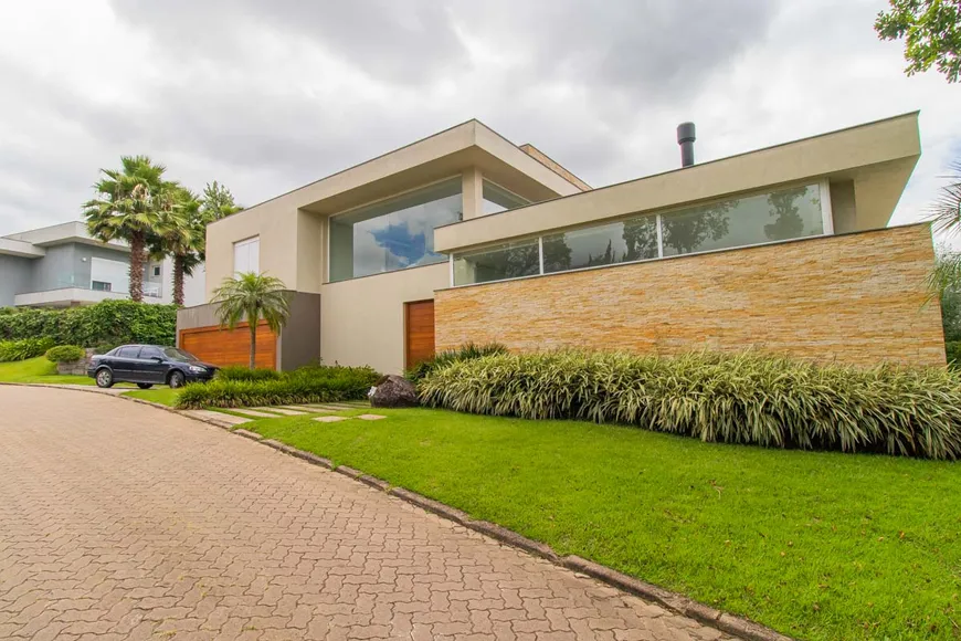 Foto 1 de Casa com 3 Quartos à venda, 400m² em Agronomia, Porto Alegre