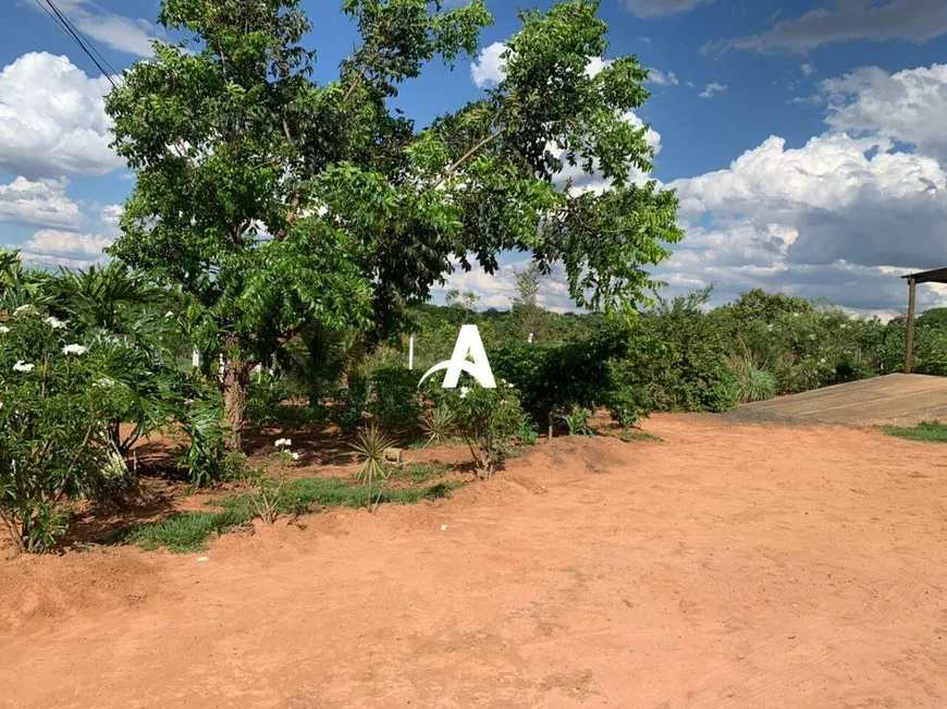 Foto 1 de Fazenda/Sítio à venda, 2500m² em Area Rural de Uberlandia, Uberlândia