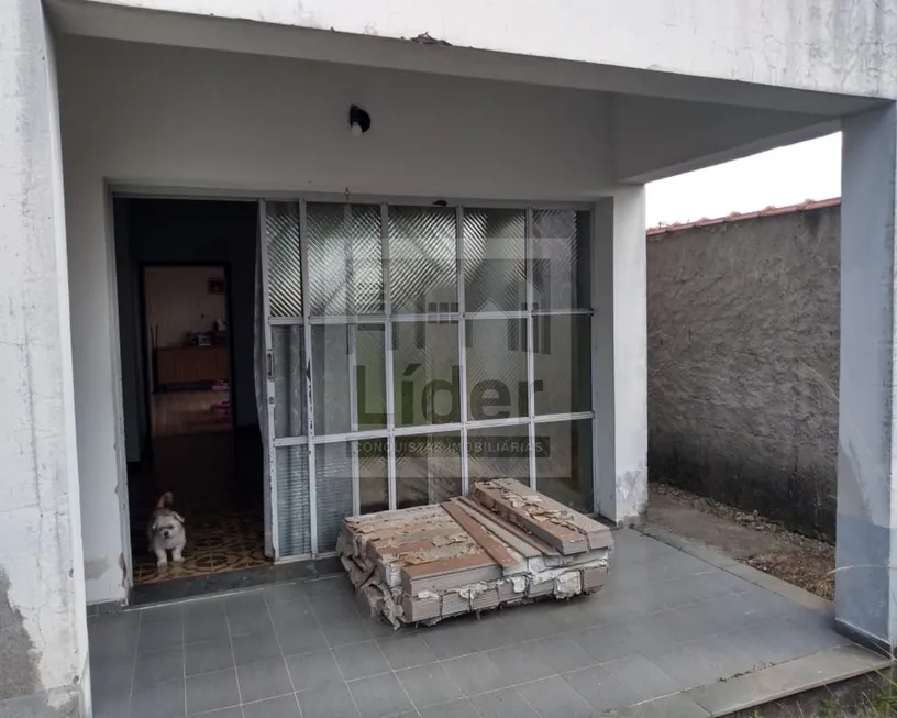 Foto 1 de Casa com 3 Quartos à venda, 249m² em Vera Cruz, Caçapava