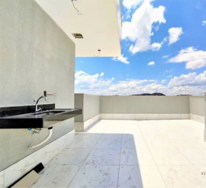 Foto 1 de Cobertura com 2 Quartos à venda, 115m² em Candelaria, Belo Horizonte