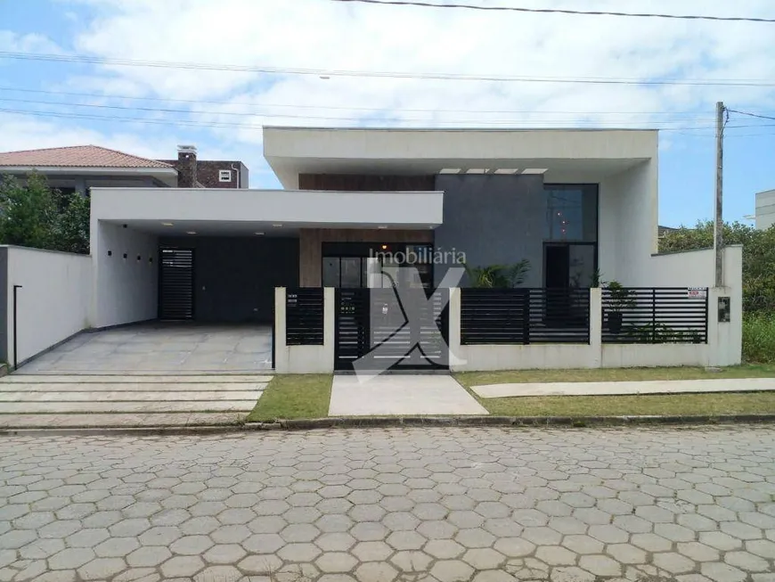 Foto 1 de Casa com 3 Quartos para alugar, 230m² em Atami, Pontal do Paraná