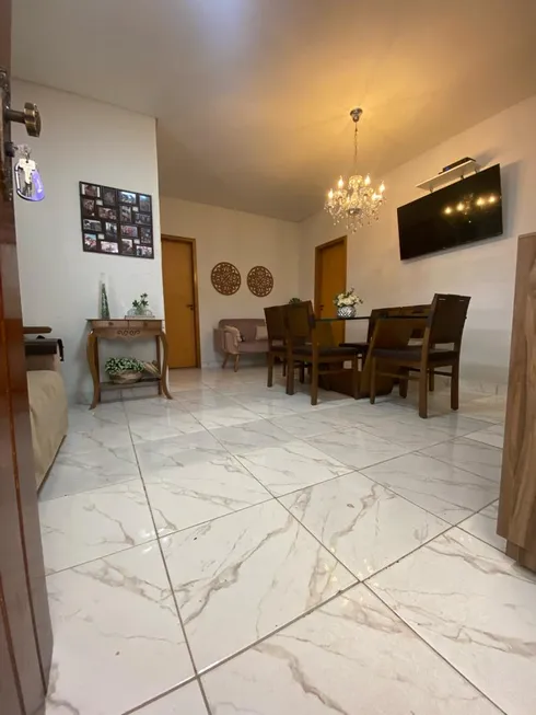 Foto 1 de Casa com 3 Quartos à venda, 195m² em Areão, Cuiabá