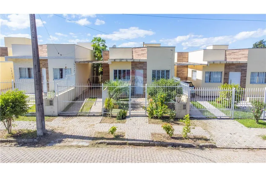 Foto 1 de Casa com 2 Quartos à venda, 68m² em Diácono João Luiz Pozzobon, Santa Maria