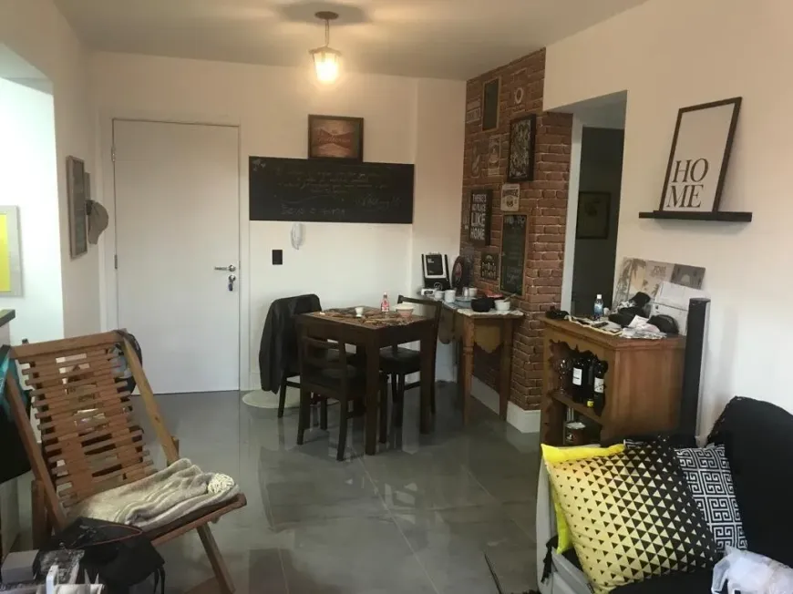 Foto 1 de Apartamento com 2 Quartos à venda, 61m² em Glória, Porto Alegre