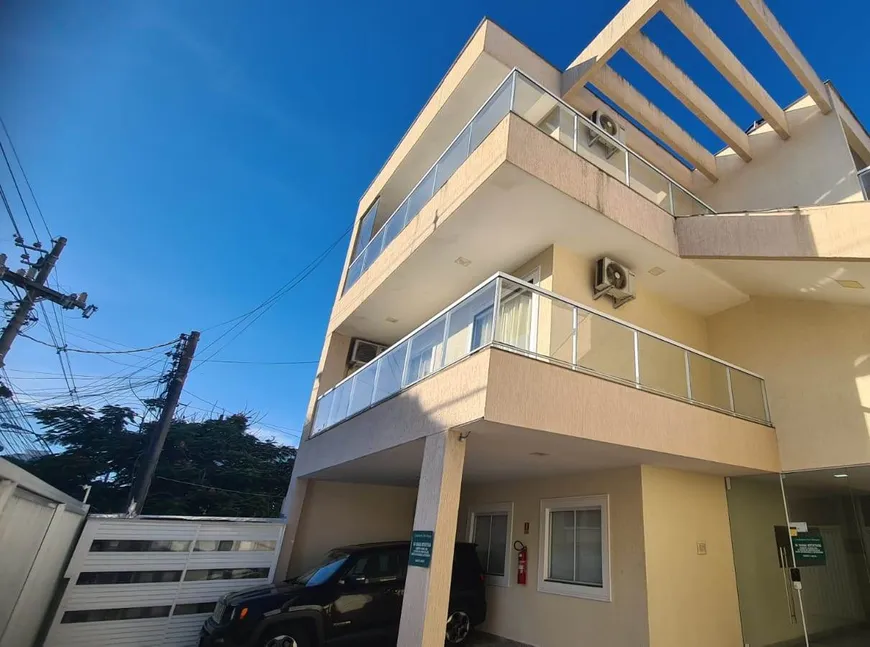 Foto 1 de Apartamento com 1 Quarto à venda, 66m² em Braga, Cabo Frio