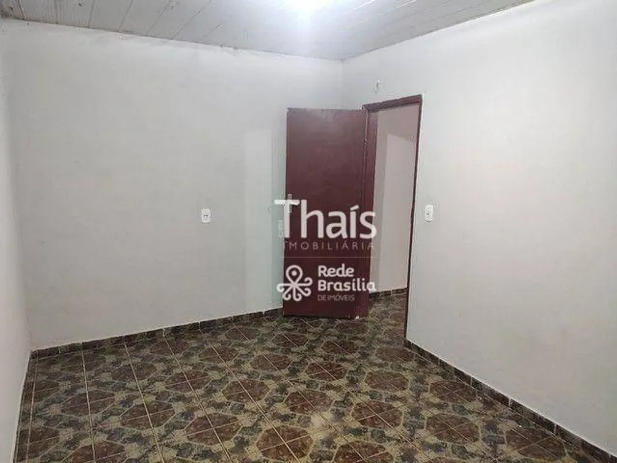 Foto 1 de Casa com 2 Quartos à venda, 180m² em Samambaia Norte, Samambaia