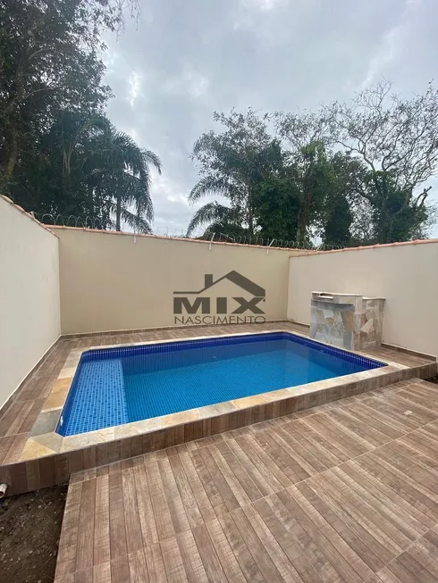 Foto 1 de Casa com 2 Quartos à venda, 183m² em , Itanhaém