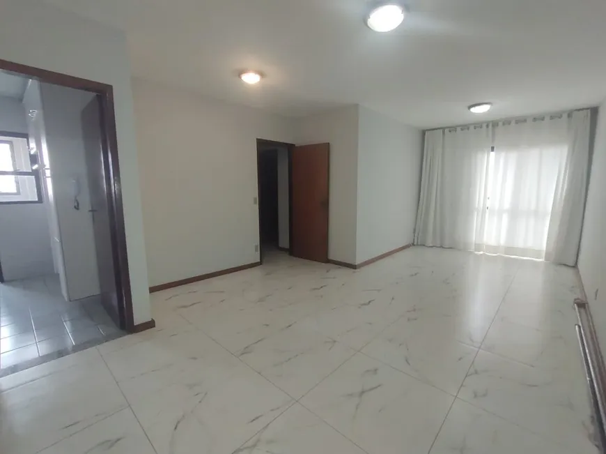 Foto 1 de Apartamento com 3 Quartos à venda, 85m² em Jardim Nasralla, Bauru