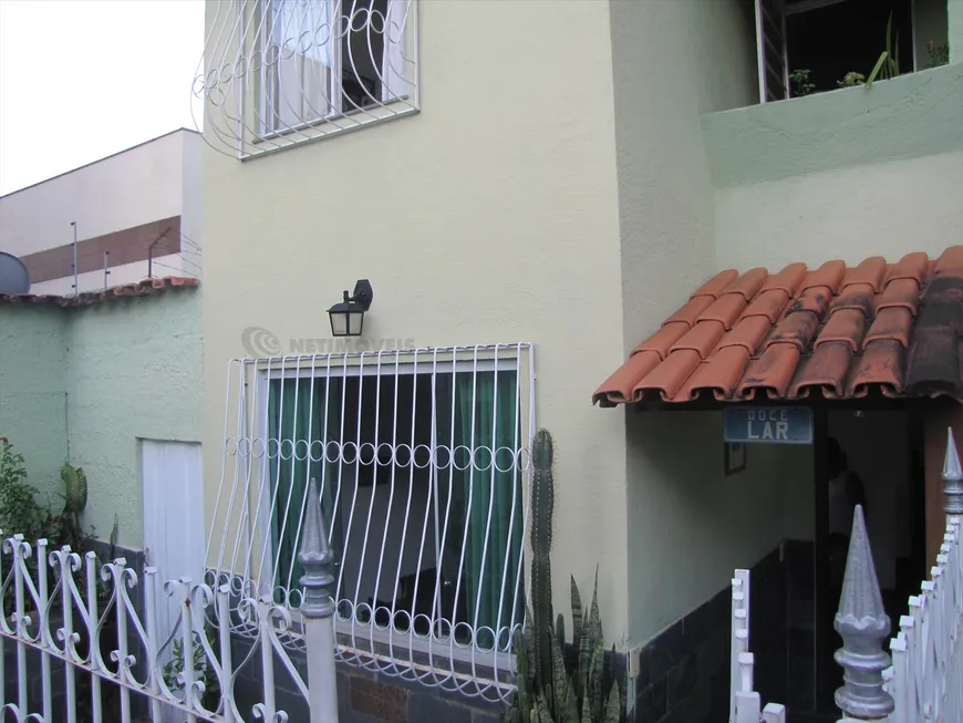 Foto 1 de Casa com 3 Quartos à venda, 112m² em Santa Rosa, Belo Horizonte