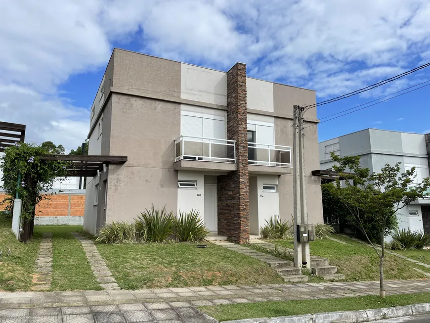 Foto 1 de Sobrado com 3 Quartos à venda, 99m² em Lomba do Pinheiro, Porto Alegre