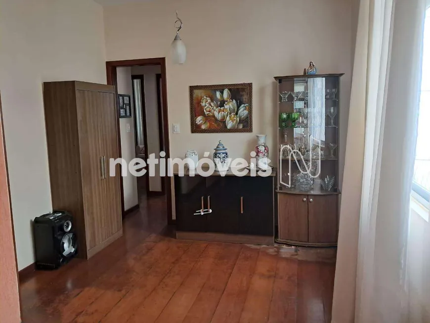 Foto 1 de Apartamento com 2 Quartos à venda, 70m² em Jardim América, Belo Horizonte