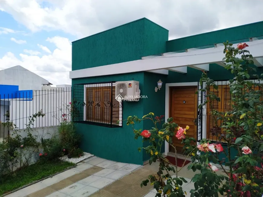 Foto 1 de Casa de Condomínio com 2 Quartos à venda, 72m² em Agronomia, Porto Alegre