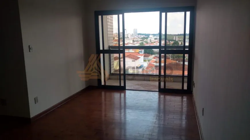 Foto 1 de Apartamento com 3 Quartos à venda, 107m² em Centro, Franca