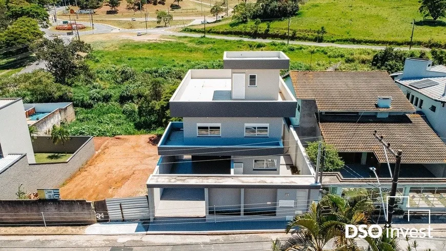 Foto 1 de Casa com 3 Quartos à venda, 283m² em Vila Gardênia, Atibaia