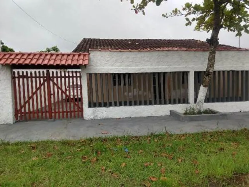 Foto 1 de Casa com 3 Quartos à venda, 140m² em Balneário Gaivota, Itanhaém