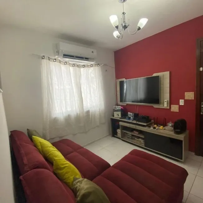 Foto 1 de Casa com 2 Quartos à venda, 80m² em Pedras, Fortaleza