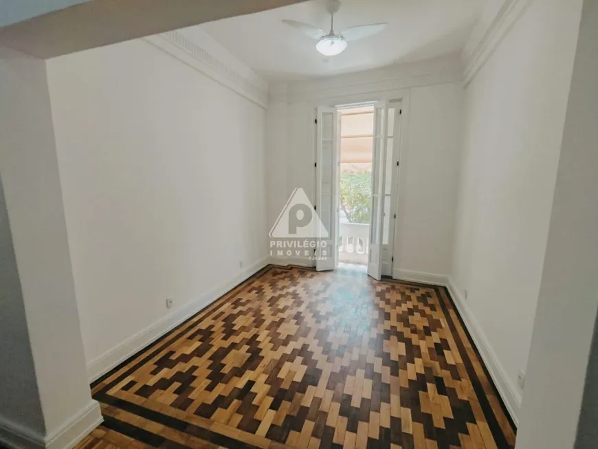 Foto 1 de Apartamento com 3 Quartos à venda, 104m² em Copacabana, Rio de Janeiro