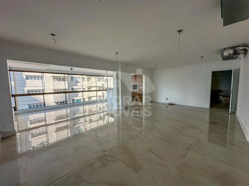 Foto 1 de Apartamento com 4 Quartos à venda, 288m² em Alphaville, Barueri