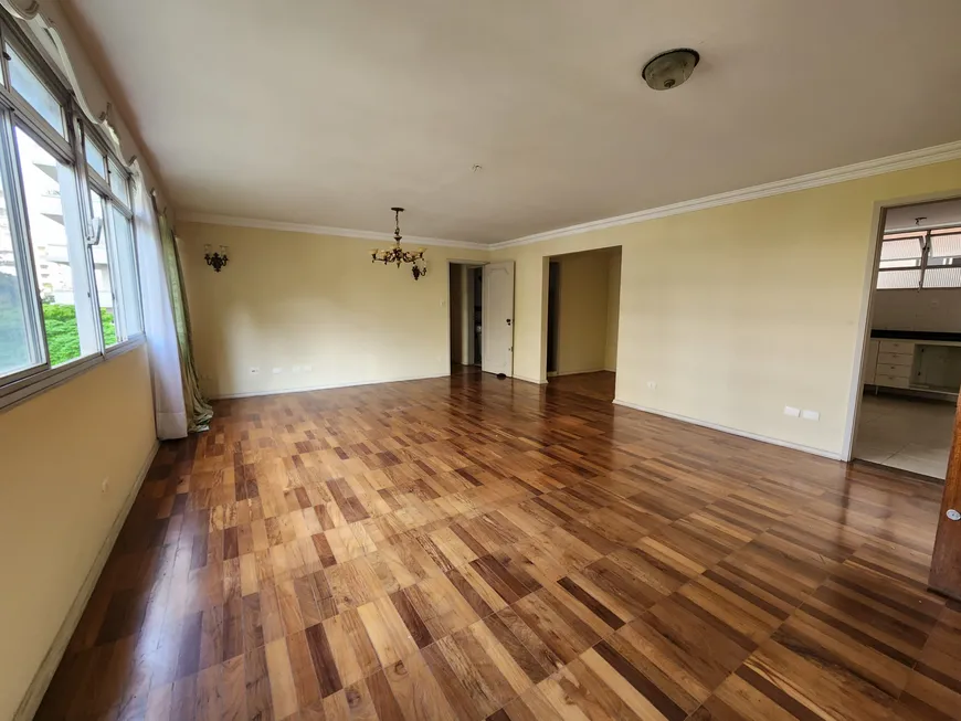 Foto 1 de Apartamento com 3 Quartos para alugar, 145m² em Higienópolis, São Paulo