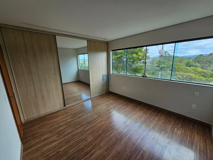 Foto 1 de Casa com 3 Quartos à venda, 241m² em Alphaville Lagoa Dos Ingleses, Nova Lima