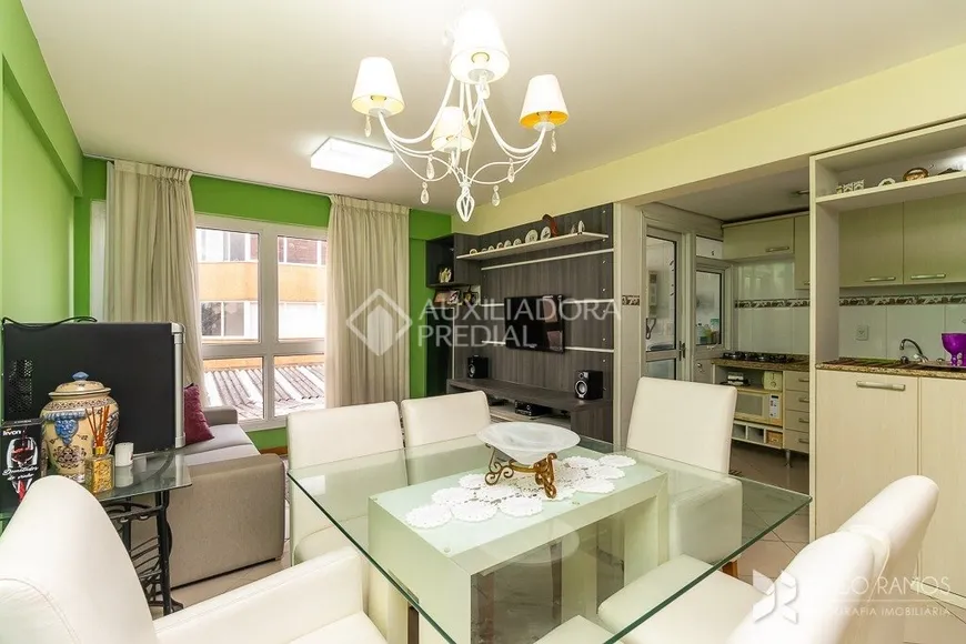 Foto 1 de Apartamento com 2 Quartos à venda, 47m² em Higienópolis, Porto Alegre