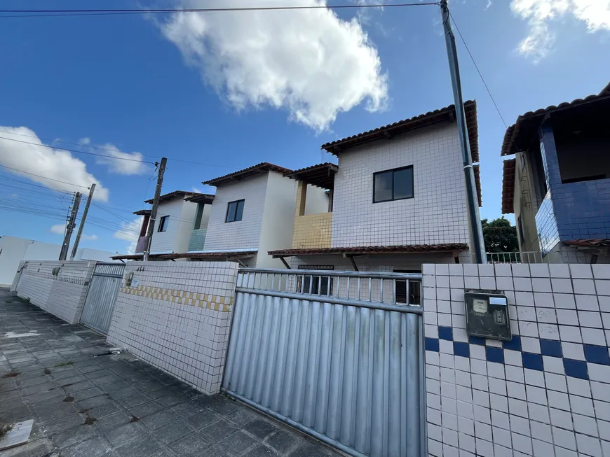 Foto 1 de Casa com 2 Quartos para alugar, 84m² em Cristo Redentor, João Pessoa