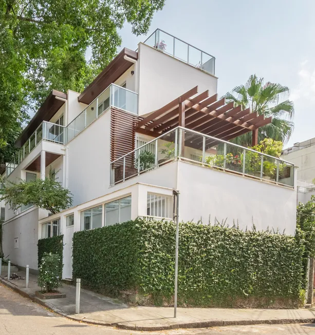 Foto 1 de Casa com 7 Quartos à venda, 586m² em Humaitá, Rio de Janeiro