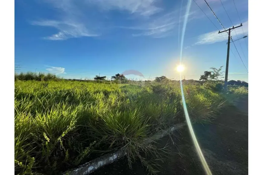 Foto 1 de Lote/Terreno à venda, 300m² em Loteamento Lago Sul, Araguaína