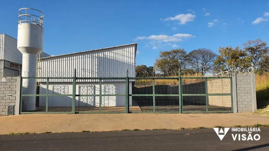 Foto 1 de Galpão/Depósito/Armazém à venda, 285m² em Jardim Maracanã, Uberaba