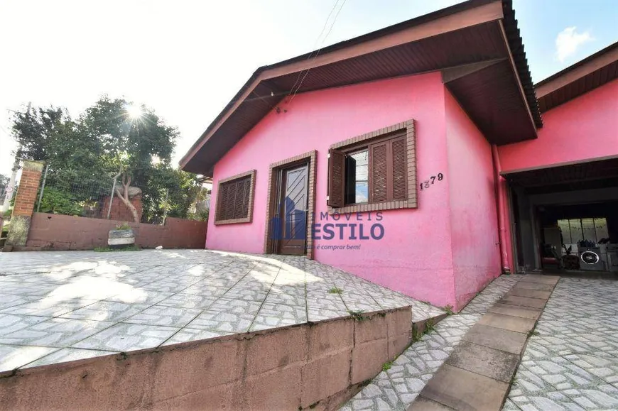 Foto 1 de Casa com 3 Quartos à venda, 100m² em Santa Fé, Caxias do Sul