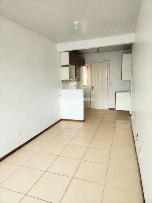 Foto 1 de Casa com 2 Quartos para alugar, 45m² em Morada do Bosque, Cachoeirinha