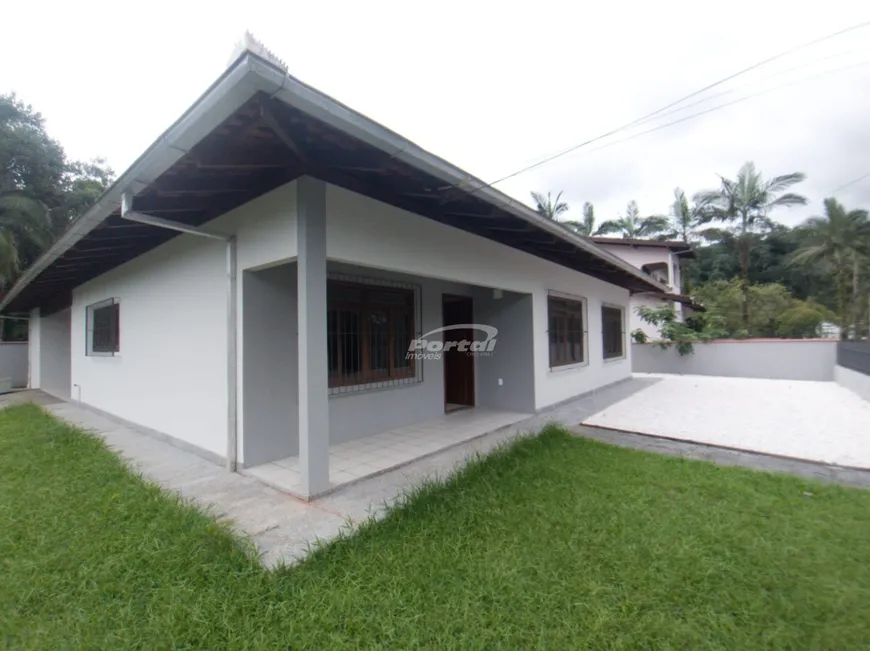 Foto 1 de Casa de Condomínio com 3 Quartos para alugar, 197m² em Vorstadt, Blumenau