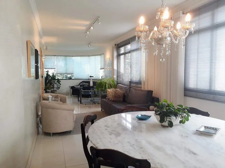 Foto 1 de Apartamento com 4 Quartos à venda, 151m² em Santo Antônio, Belo Horizonte