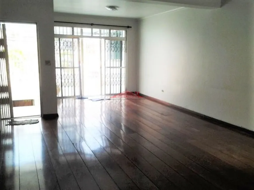 Foto 1 de Sobrado com 3 Quartos à venda, 330m² em Pinheiros, São Paulo