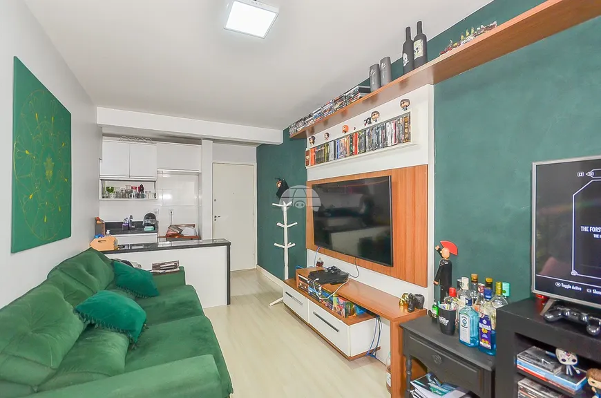 Foto 1 de Apartamento com 2 Quartos à venda, 47m² em Pinheirinho, Curitiba