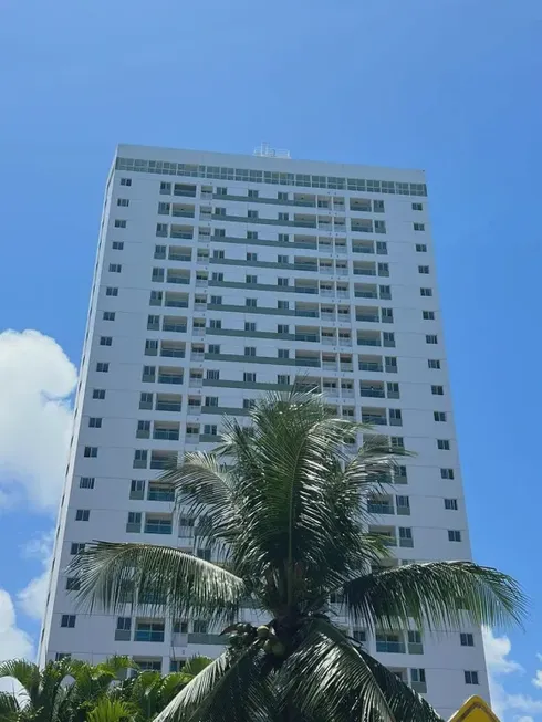 Foto 1 de Apartamento com 3 Quartos à venda, 67m² em Centro, Recife