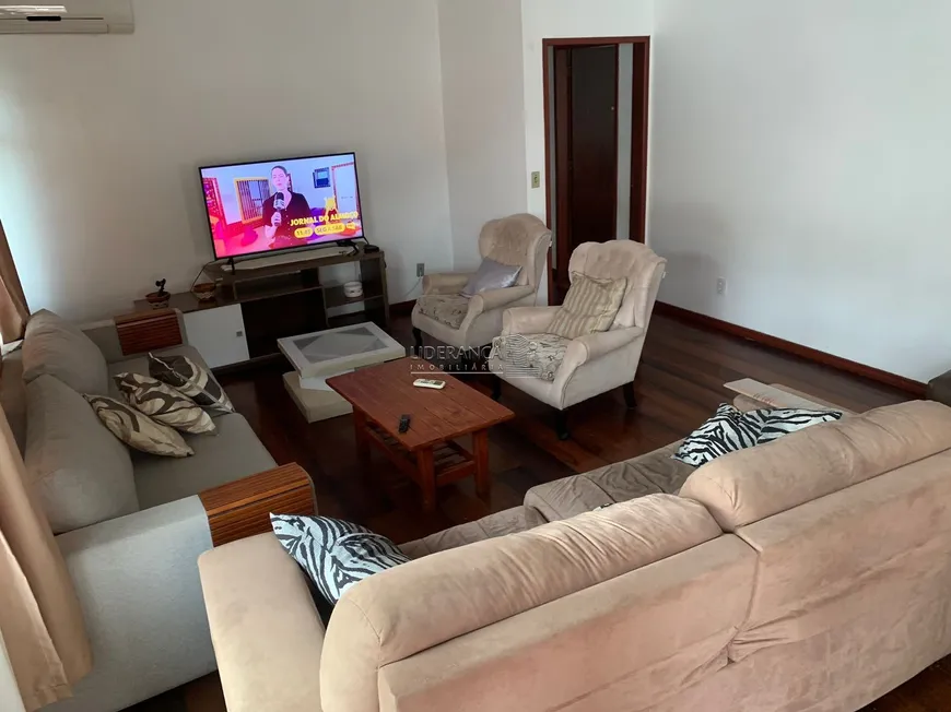 Foto 1 de Casa com 4 Quartos para alugar, 340m² em Pantanal, Florianópolis