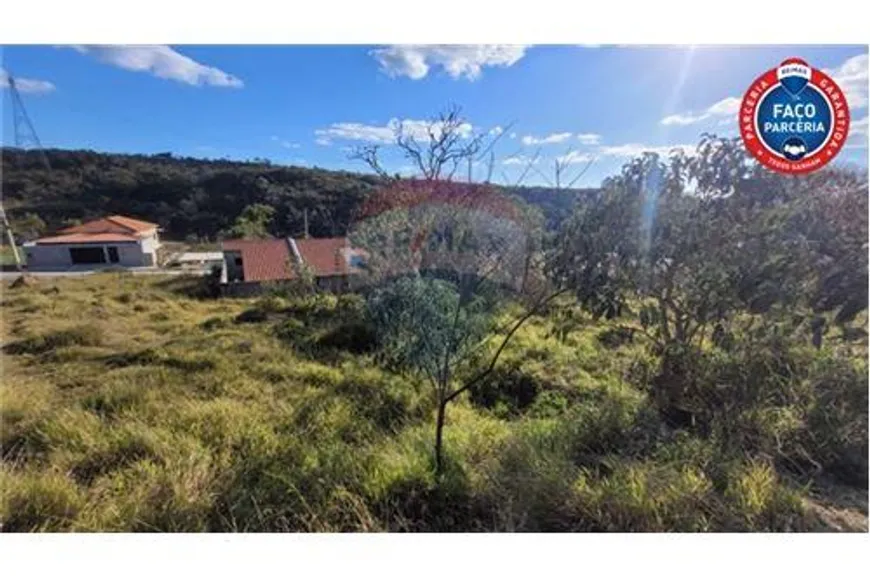 Foto 1 de Lote/Terreno à venda, 256m² em Cachoeira do Campo, Ouro Preto