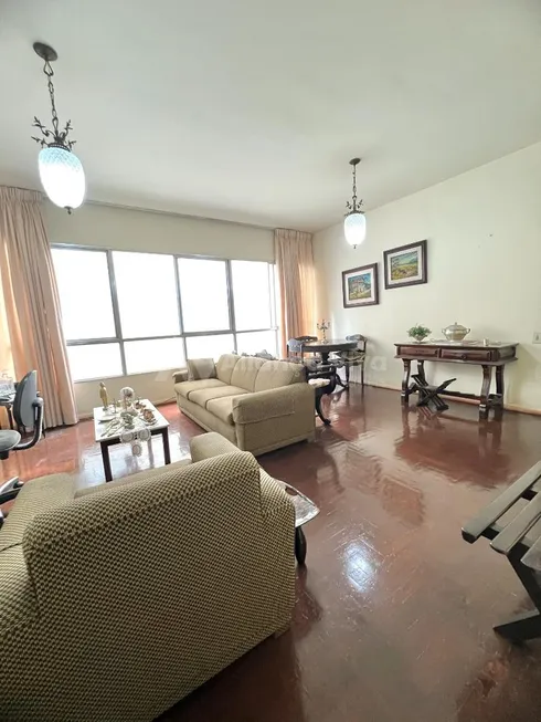 Foto 1 de Apartamento com 3 Quartos à venda, 96m² em Leblon, Rio de Janeiro