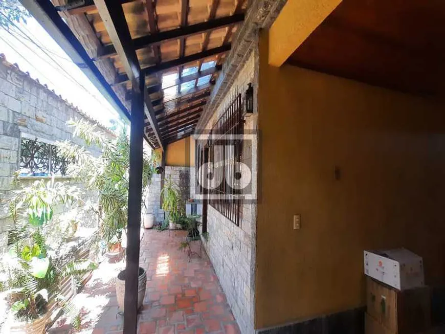 Foto 1 de Casa de Condomínio com 5 Quartos à venda, 220m² em Freguesia- Jacarepaguá, Rio de Janeiro
