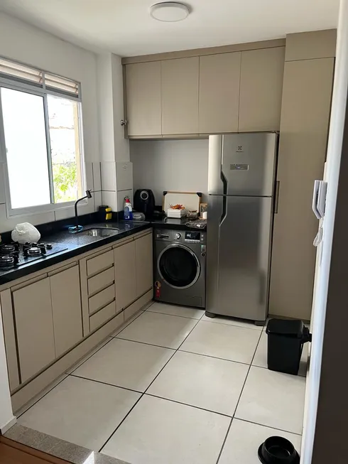 Foto 1 de Apartamento com 2 Quartos à venda, 41m² em Coacu, Eusébio