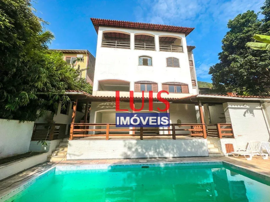 Foto 1 de Casa com 4 Quartos para alugar, 345m² em Itaipu, Niterói