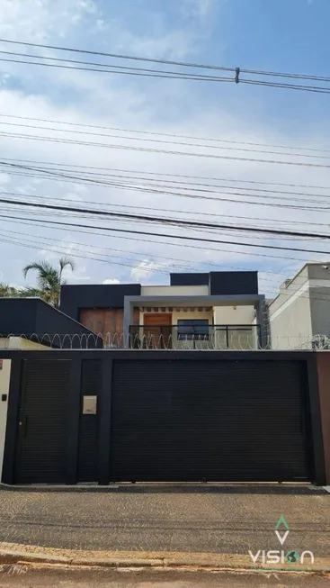 Foto 1 de Sobrado com 3 Quartos à venda, 300m² em Setor Habitacional Samambaia, Vicente Pires