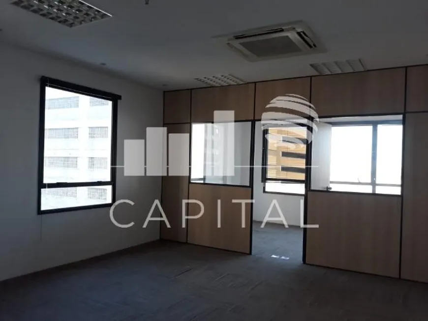 Foto 1 de Sala Comercial para alugar, 57m² em Alphaville, Barueri