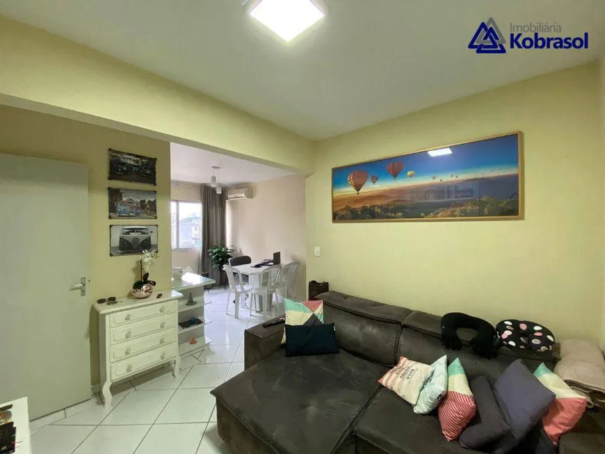 Foto 1 de Apartamento com 2 Quartos à venda, 66m² em Floresta, São José