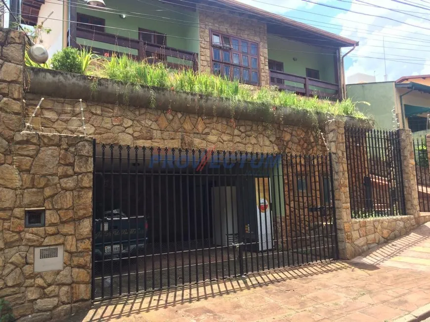 Foto 1 de Sobrado com 4 Quartos à venda, 475m² em Jardim Lumen Christi, Campinas