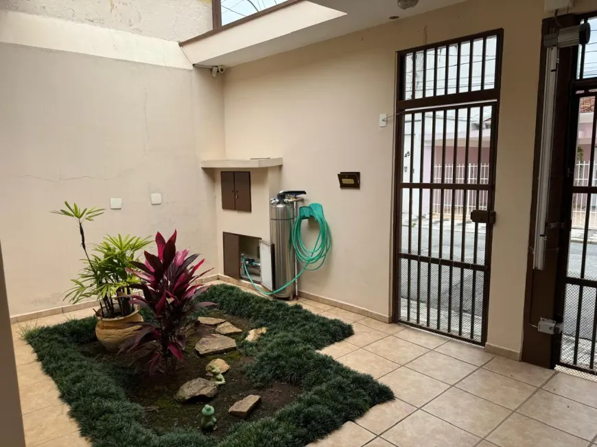 Foto 1 de Casa com 3 Quartos à venda, 250m² em Centro, Mogi das Cruzes